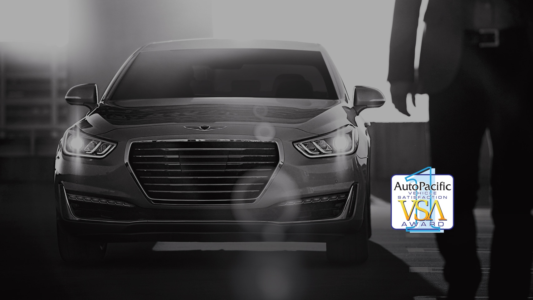 2018 Genesis G90 shown with AutoPacific vehicle satisfaction award badge.